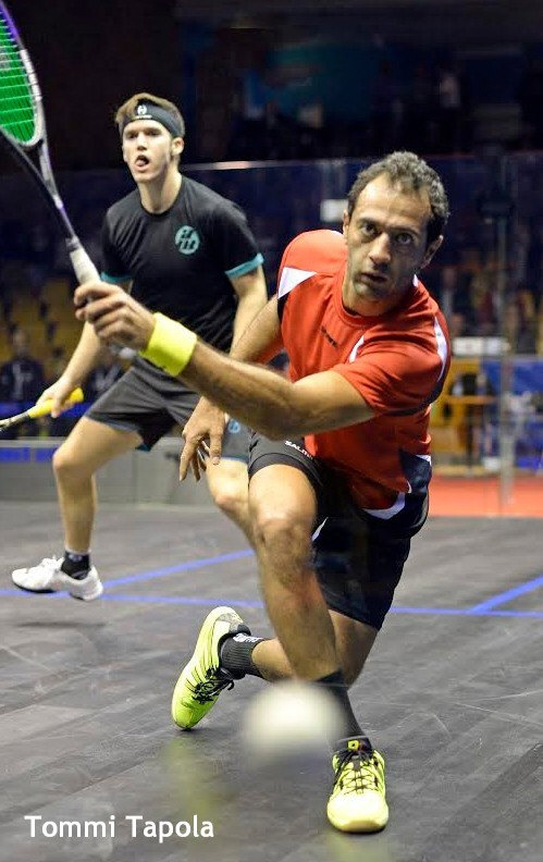 Amr Shabana wearing the Salming Race R1 2.0 Safety Yellow